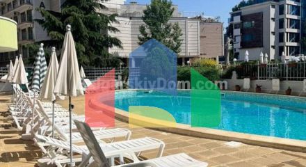 Трикімнатна квартира в Піроп Сіті