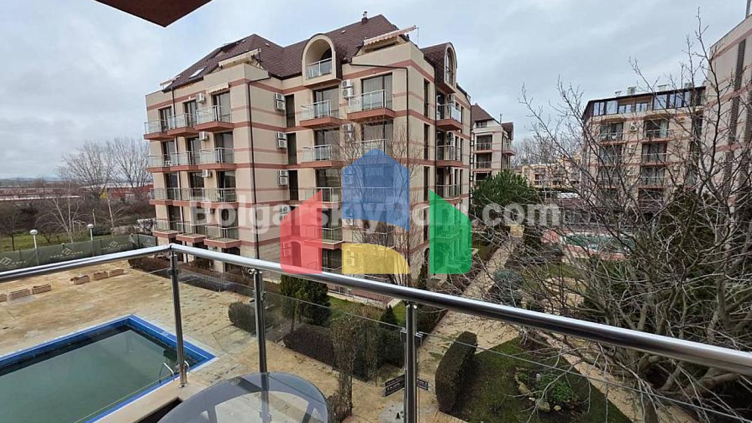 Двокімнатна квартира в Тарсіс