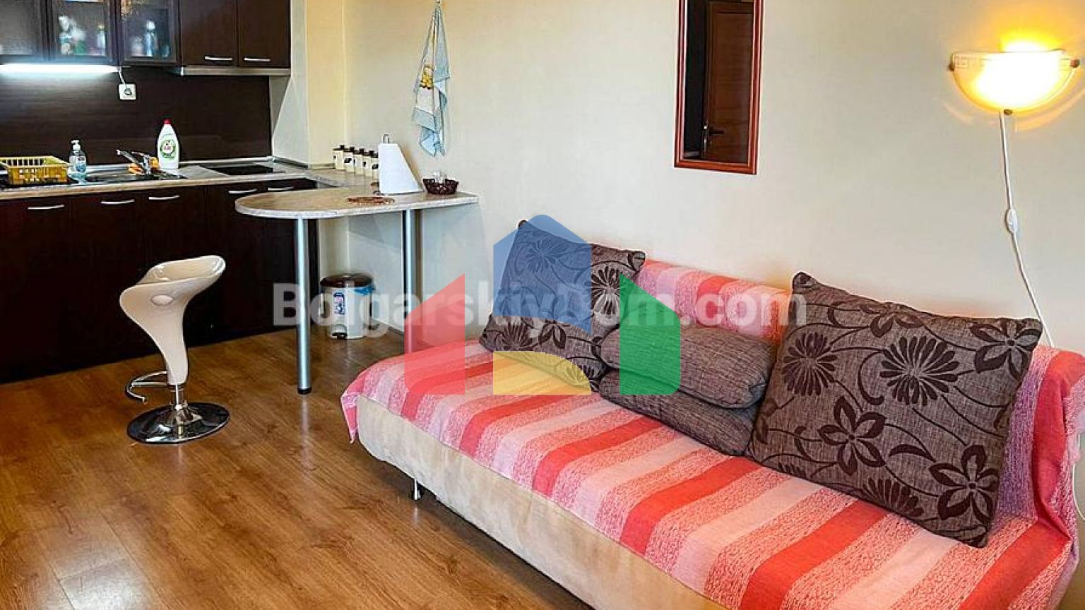 Двокімнатна квартира в Амадеус 5