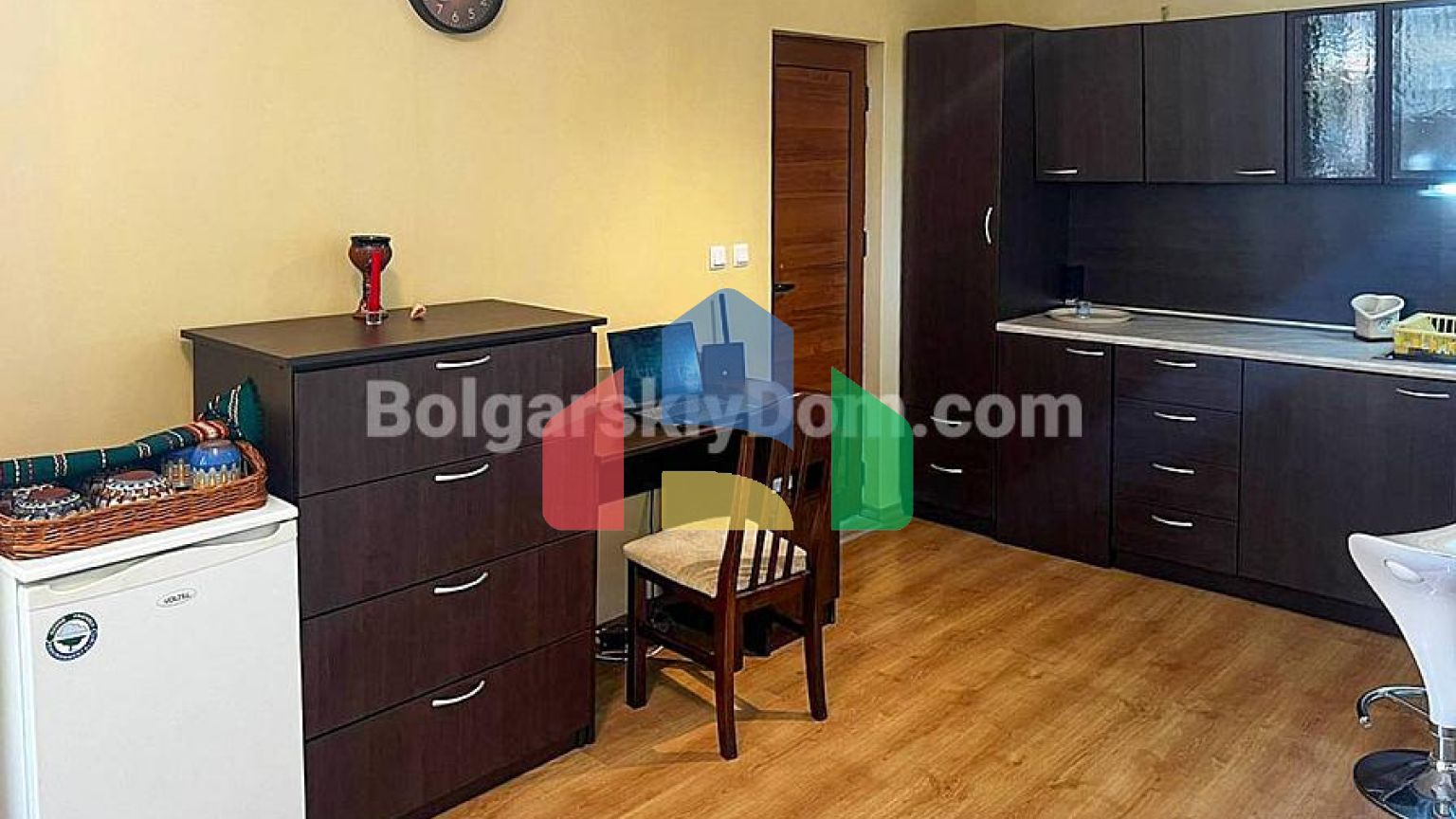 Двокімнатна квартира в Амадеус 5