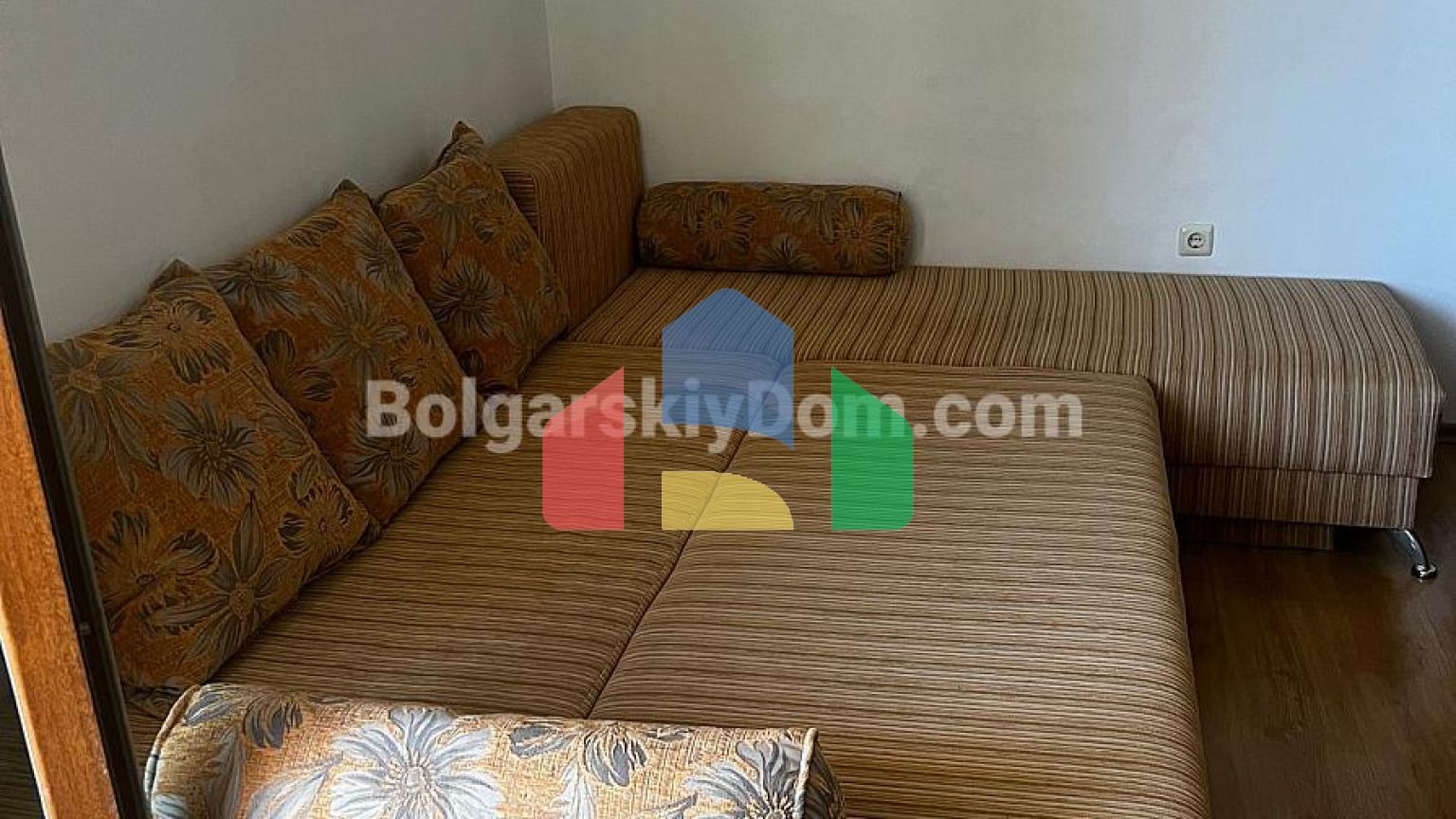 Двокімнатна квартира в Амадеус 5