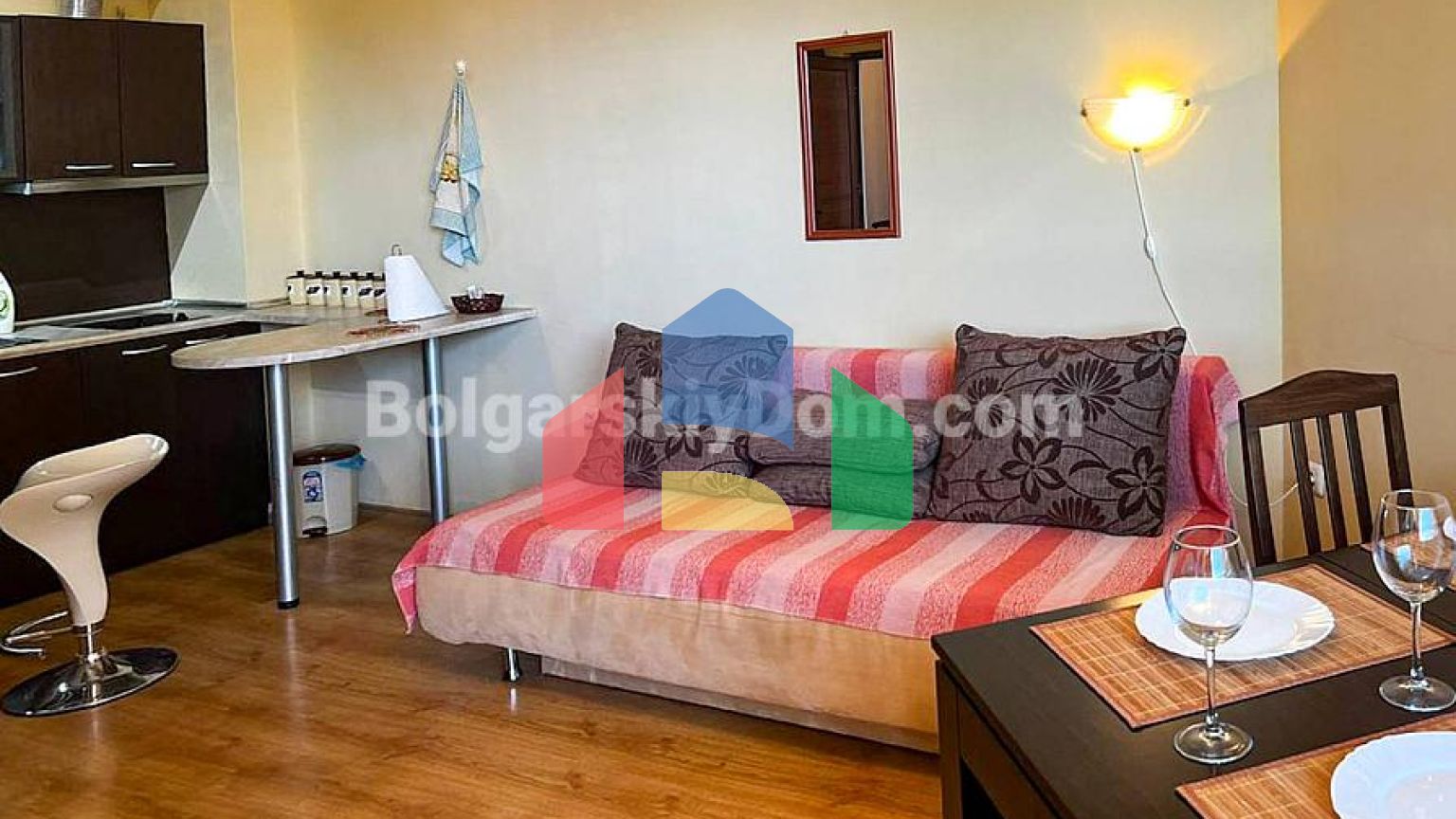 Двокімнатна квартира в Амадеус 5