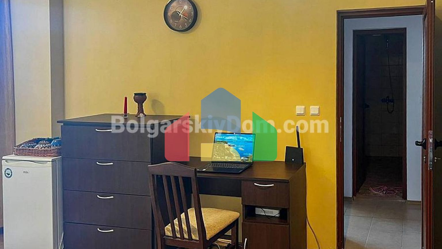 Двокімнатна квартира в Амадеус 5