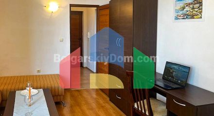 Двокімнатна квартира в Амадеус 5