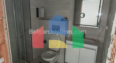 Двокімнатна квартира в Емілія Романа Есте