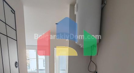 Двокімнатна квартира в Емілія Романа Есте