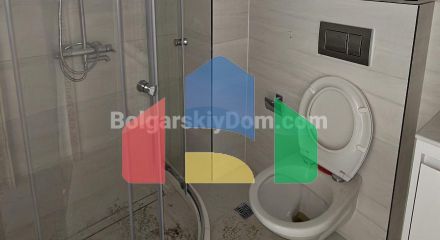 Двокімнатна квартира в Емілія Романа Есте