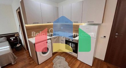 Двокімнатна квартира в Камелот Резиденс