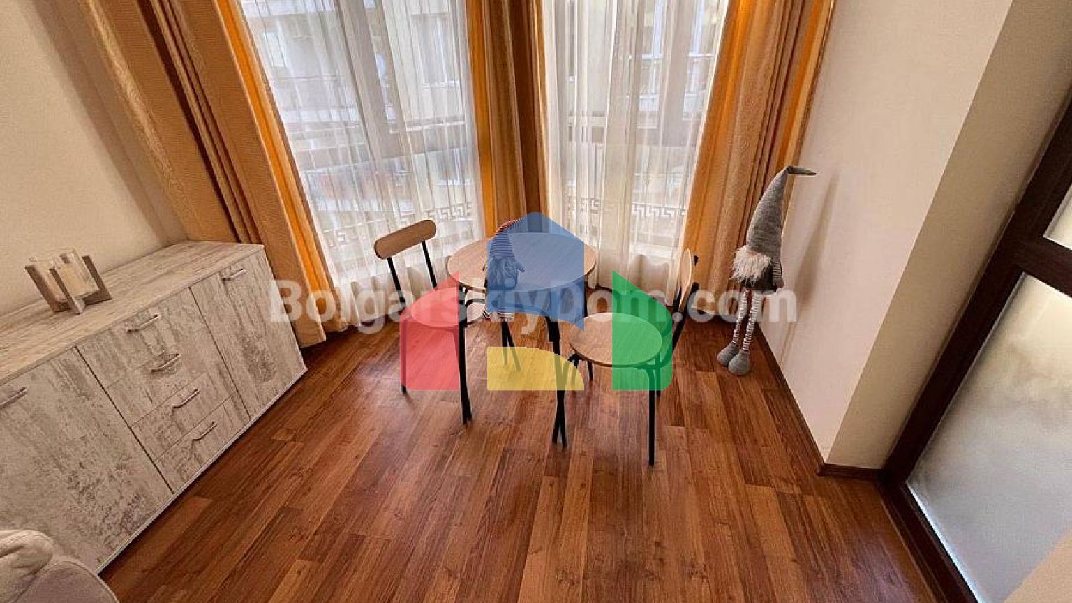 Двокімнатна квартира в Камелот Резиденс