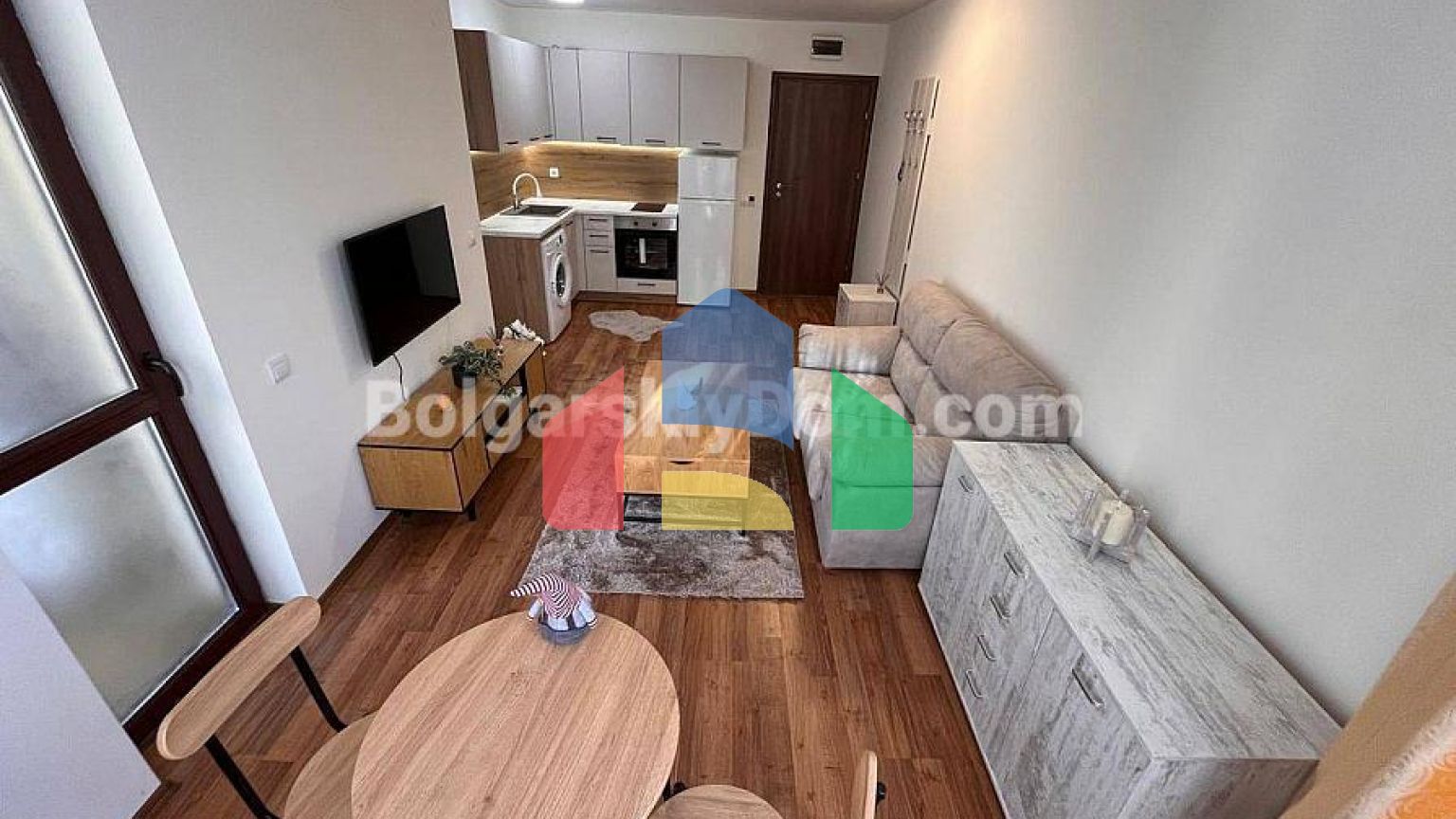 Двокімнатна квартира в Камелот Резиденс