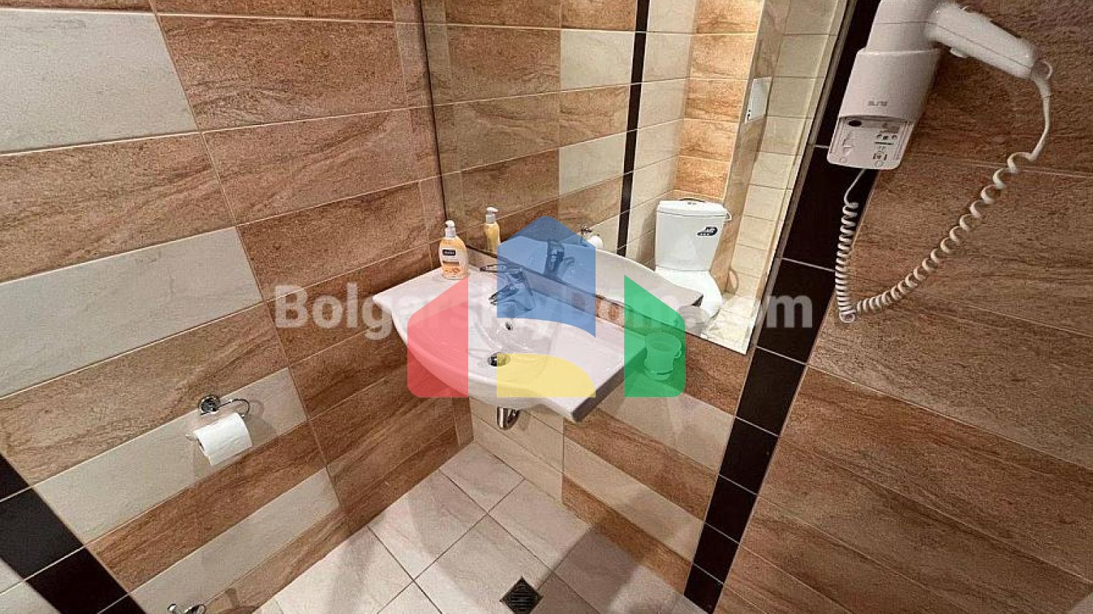 Двокімнатна квартира в Камелот Резиденс