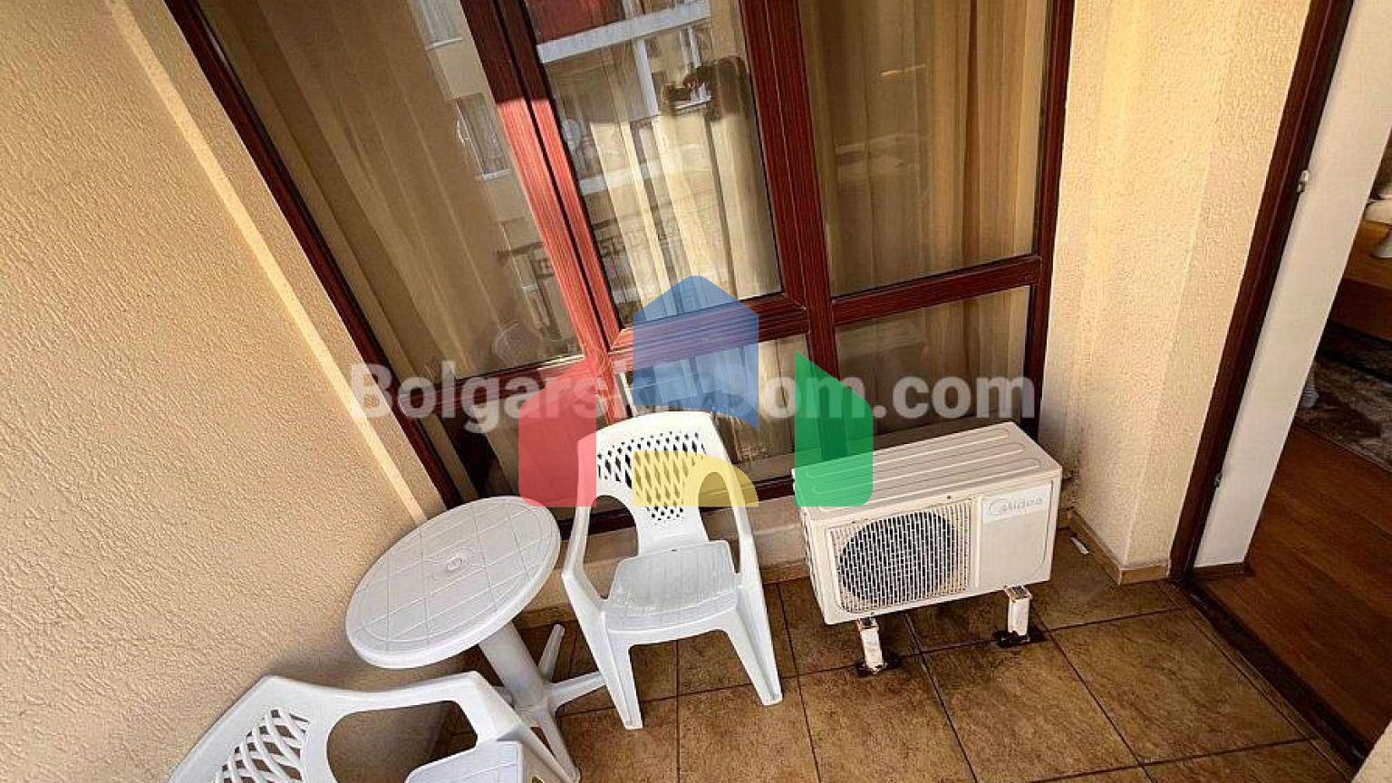 Двокімнатна квартира в Камелот Резиденс