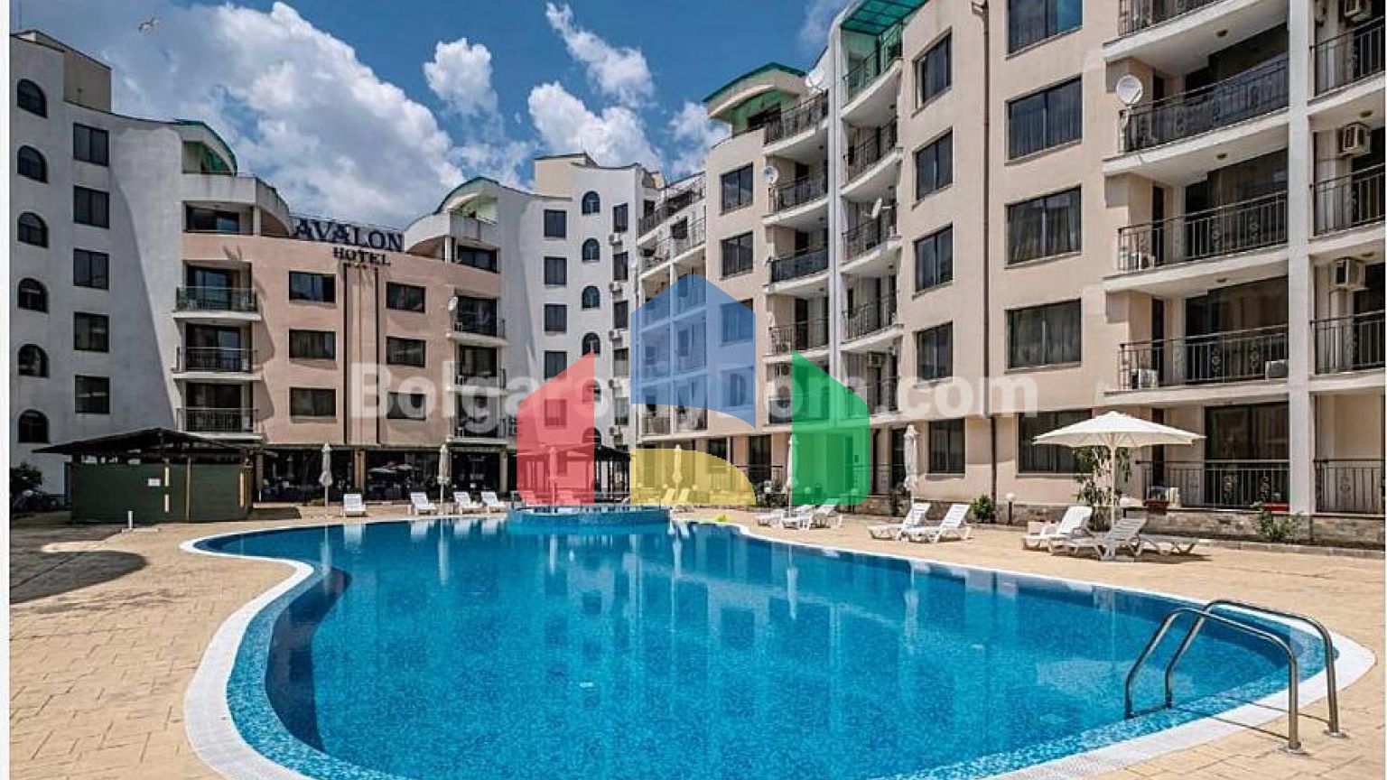 Трикімнатна квартира в Авалон