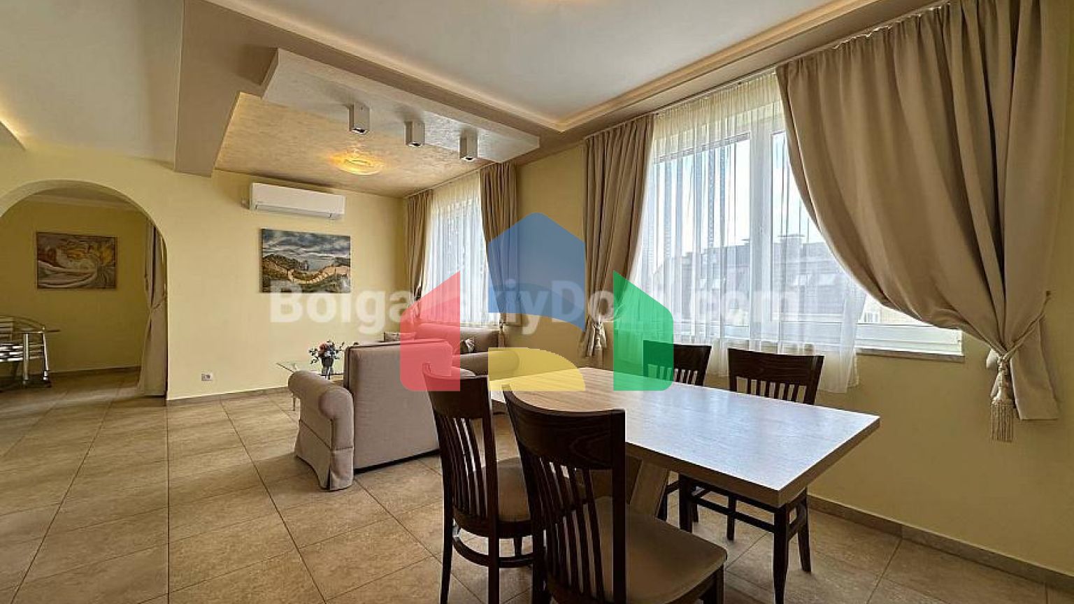 Трикімнатна квартира в Сі Дрімс