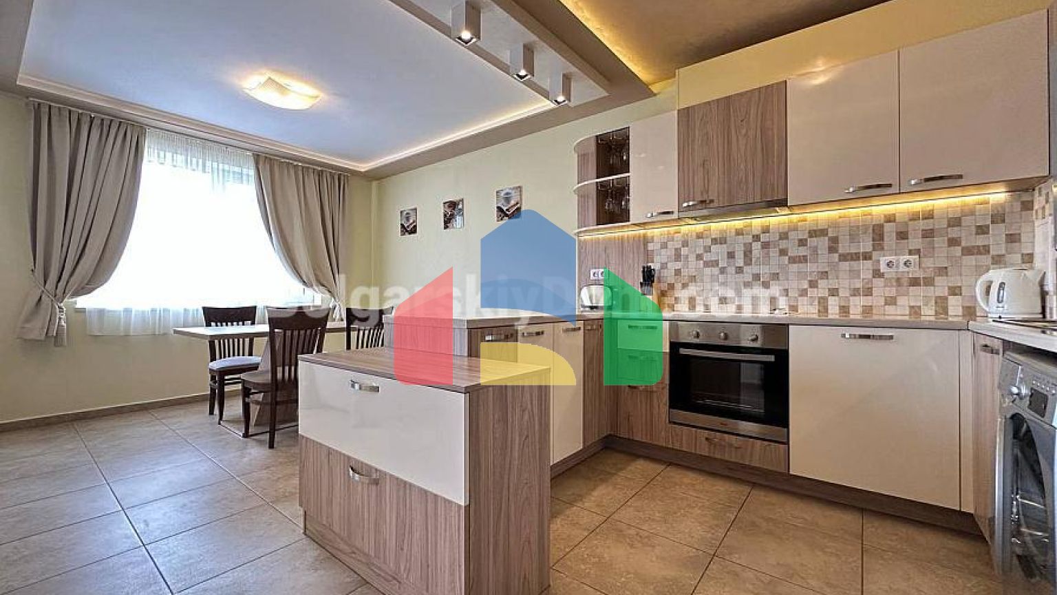 Трикімнатна квартира в Сі Дрімс