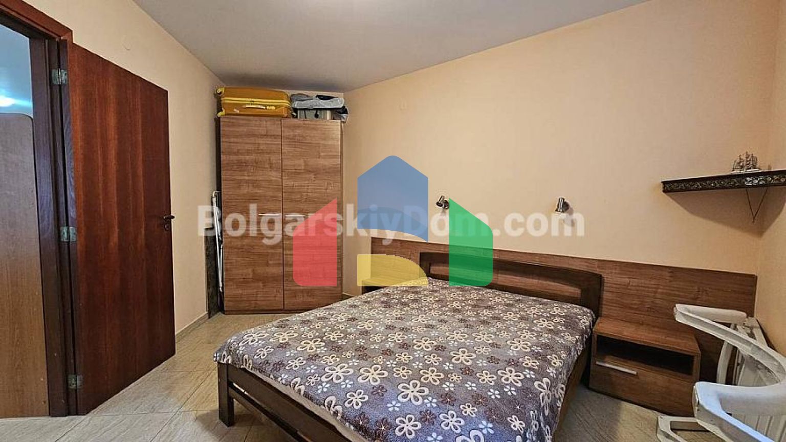 Двокімнатна квартира в Сан Вілладж