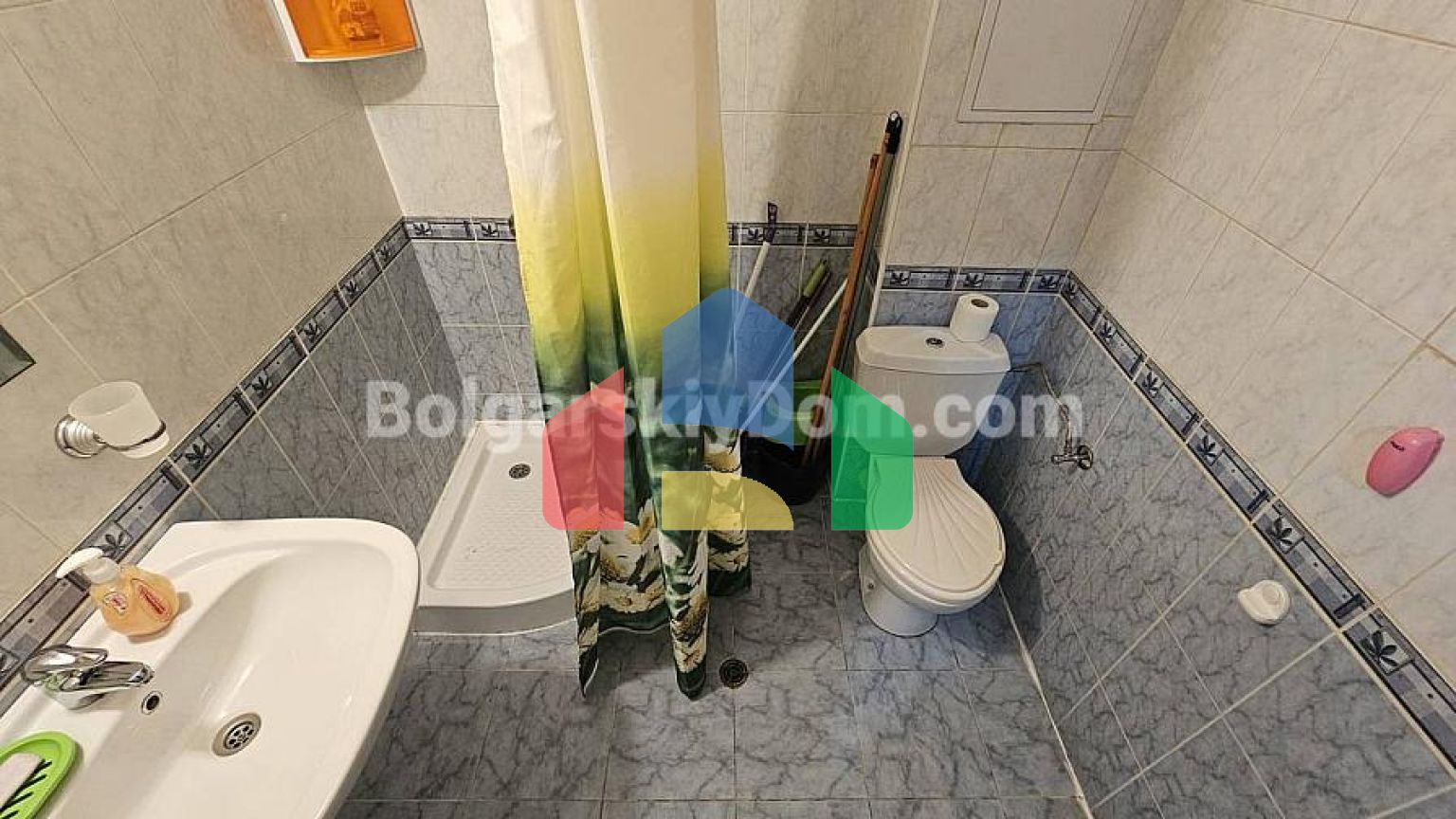 Двокімнатна квартира в Сан Вілладж