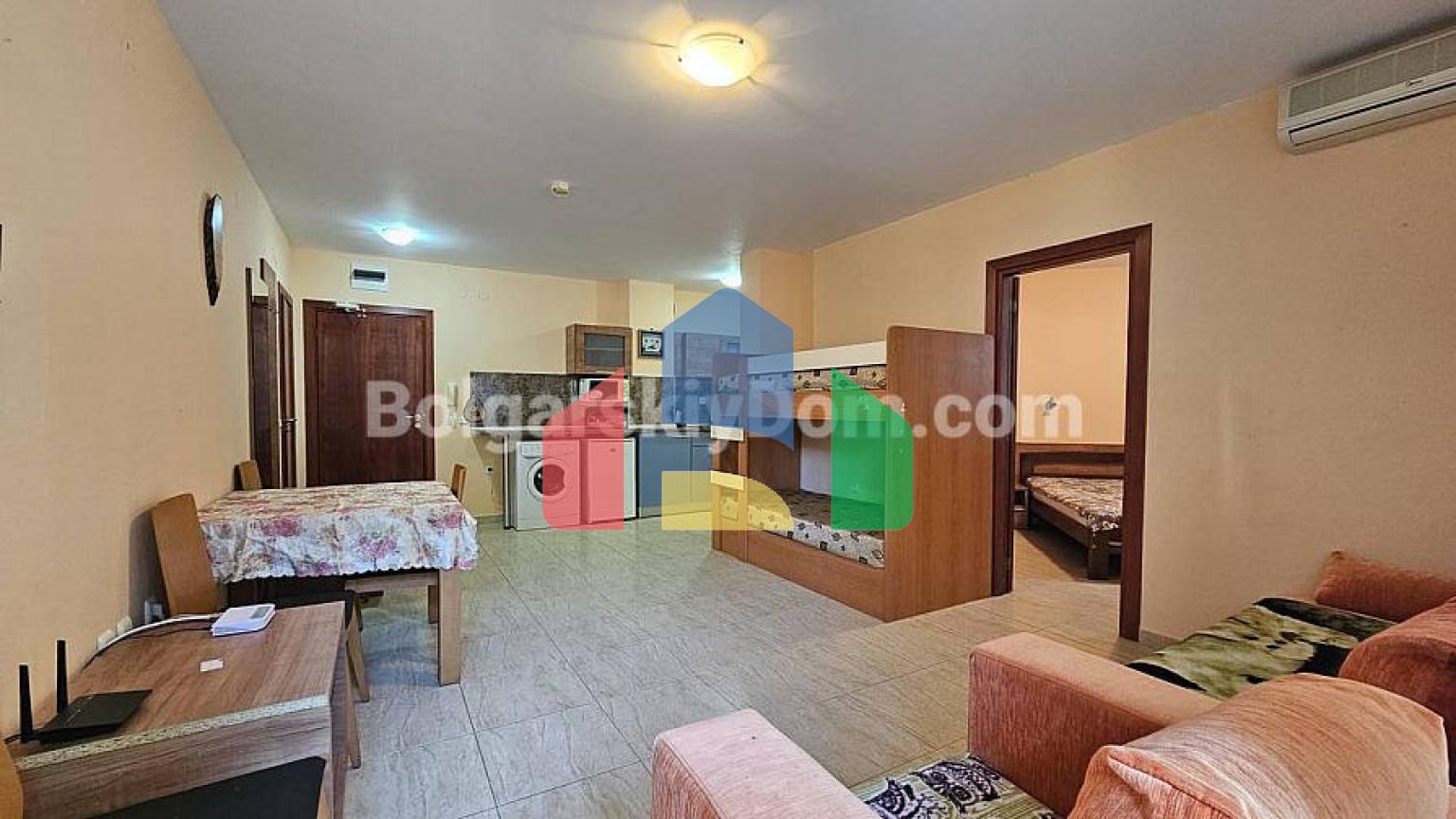 Двокімнатна квартира в Сан Вілладж