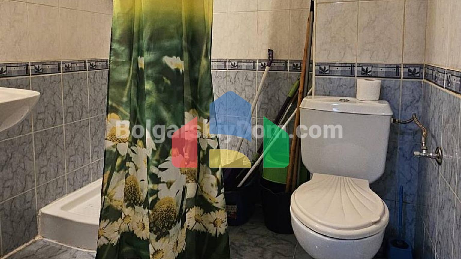 Двокімнатна квартира в Сан Вілладж