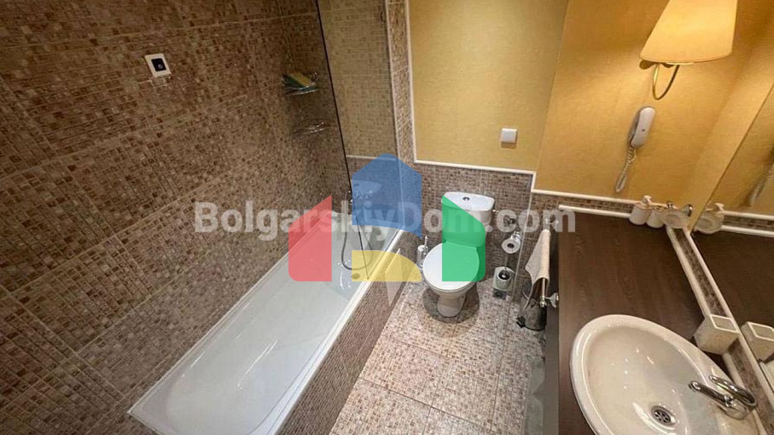 Двокімнатна квартира в Роял Біч Барсело