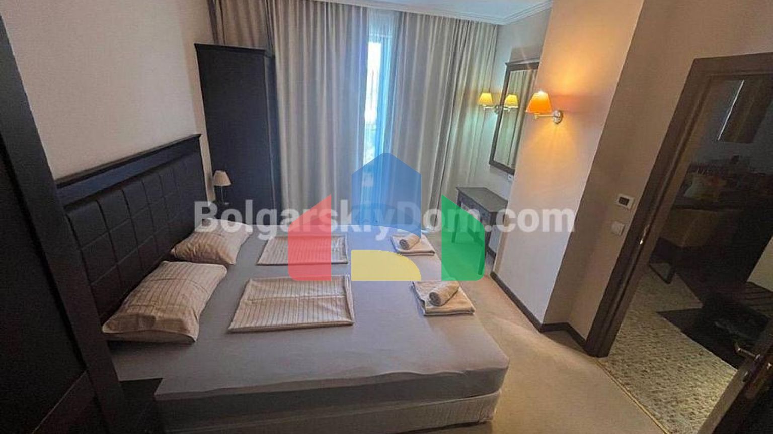 Двокімнатна квартира в Роял Біч Барсело