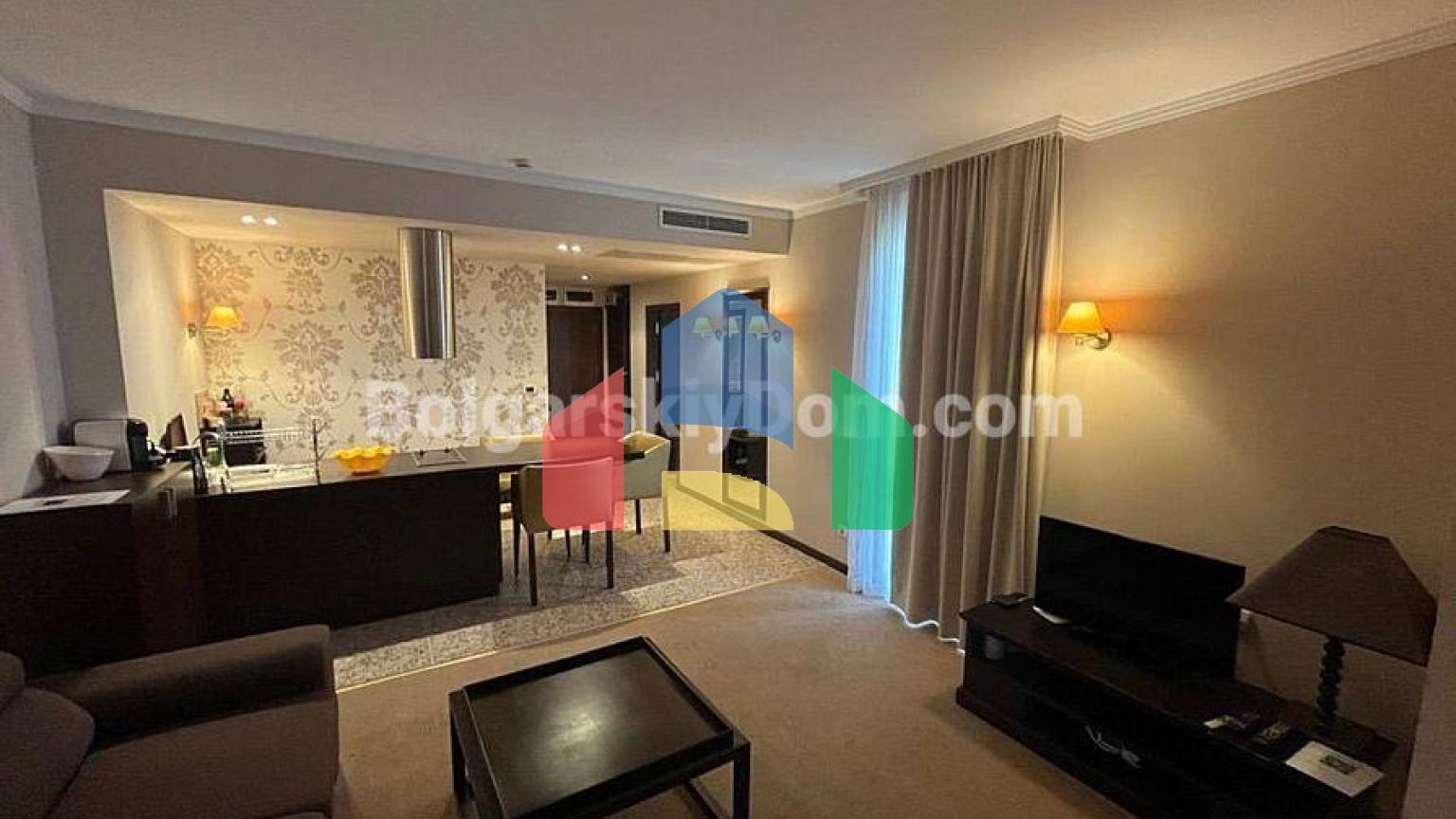 Двокімнатна квартира в Роял Біч Барсело