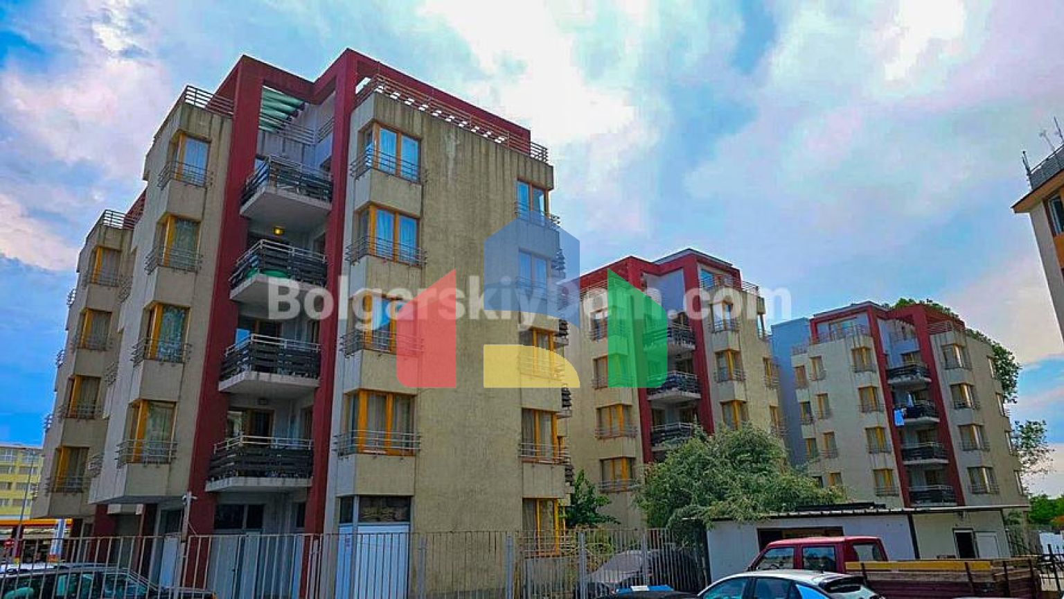 Квартири від забудовника в Тріа Апартментс