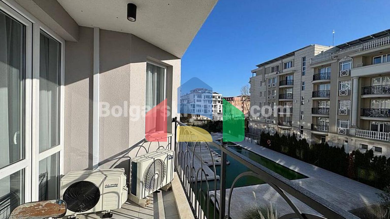 Трикімнатна квартира в J`adore Secret Garden