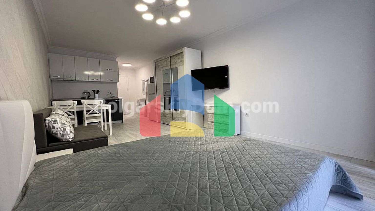 Квартира-студія в Магнолія 7