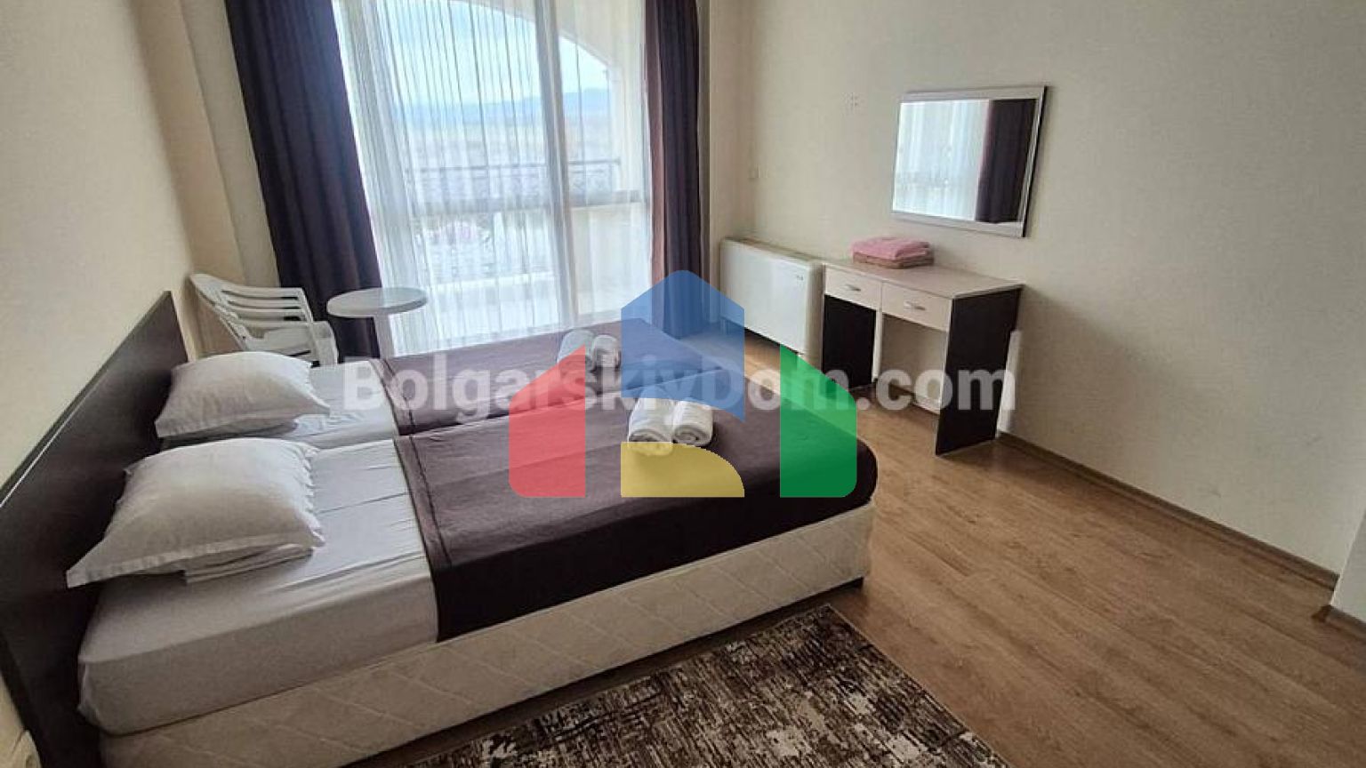 Двокімнатна квартира в Сезони 3