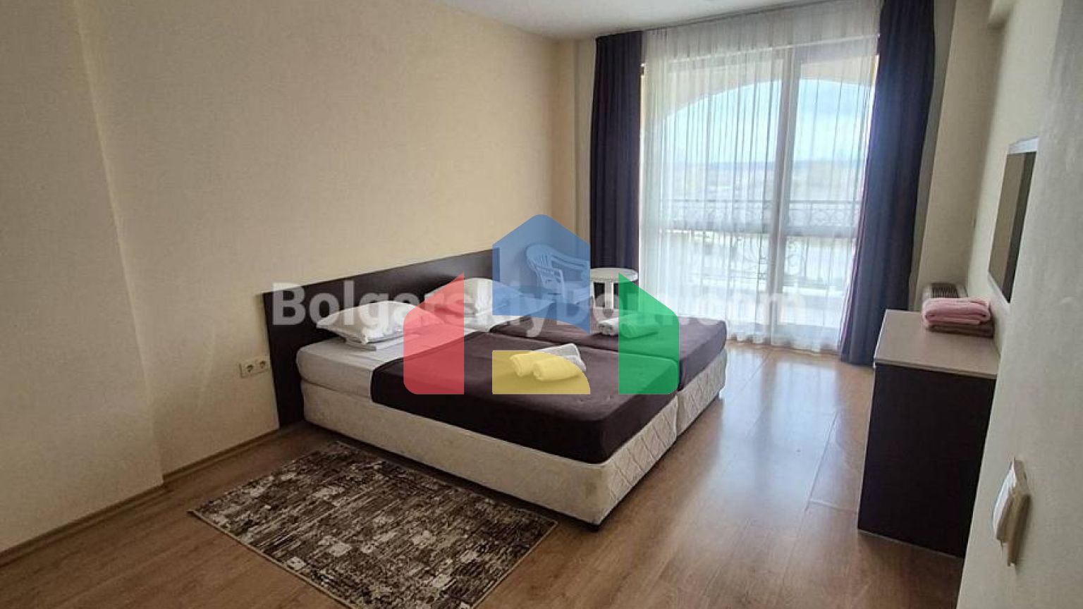 Двокімнатна квартира в Сезони 3