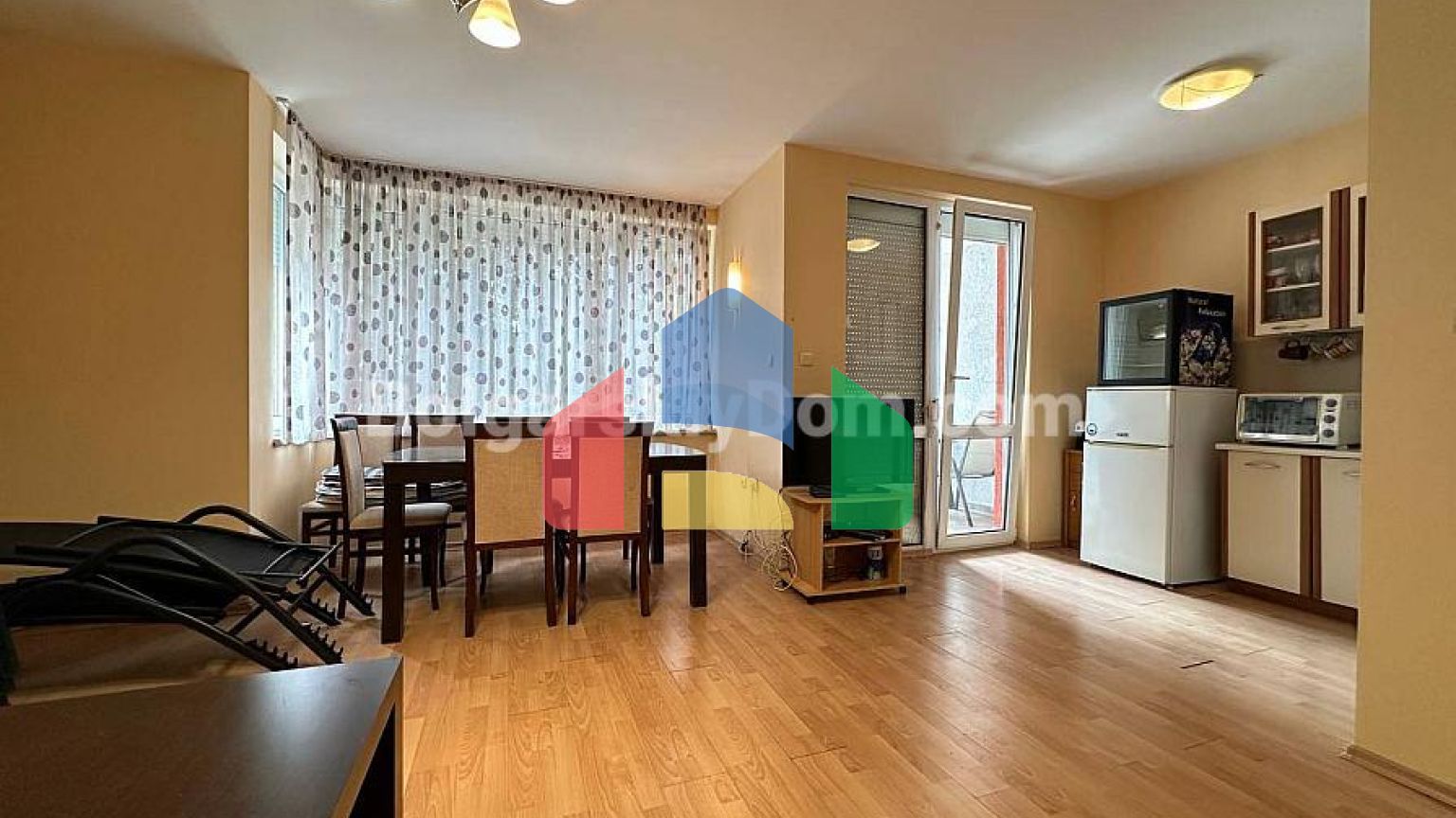 Двокімнатна квартира в Санні Форт