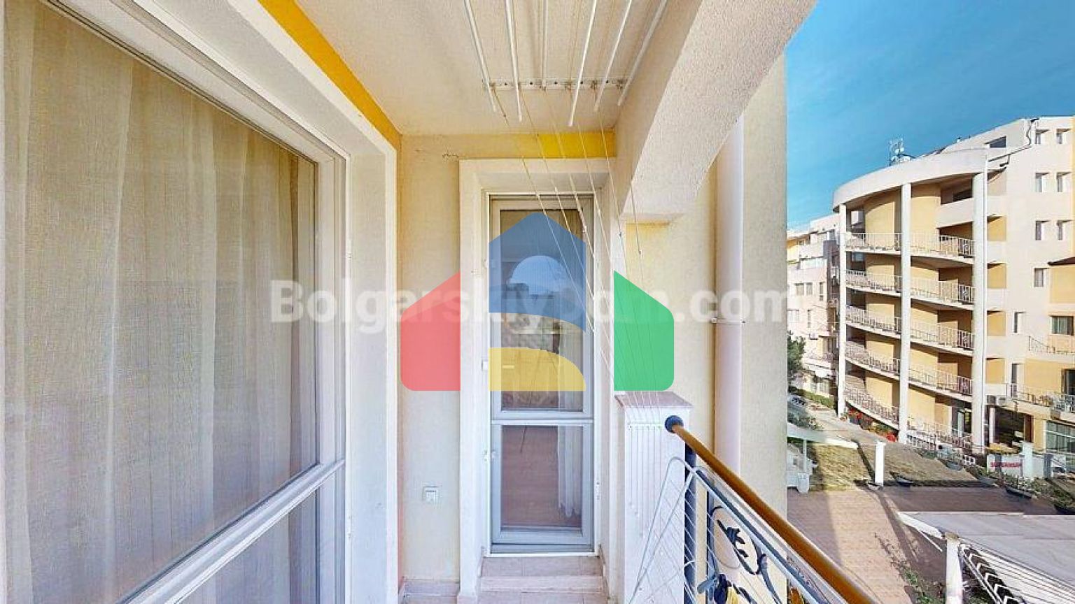 Двокімнатна квартира в світ Хоум 3