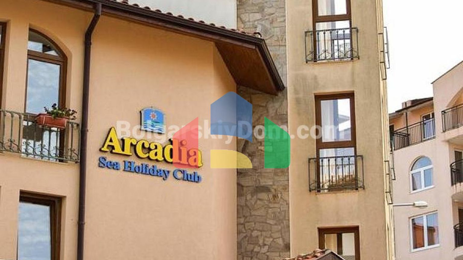 Трикімнатна квартира в Аркадія