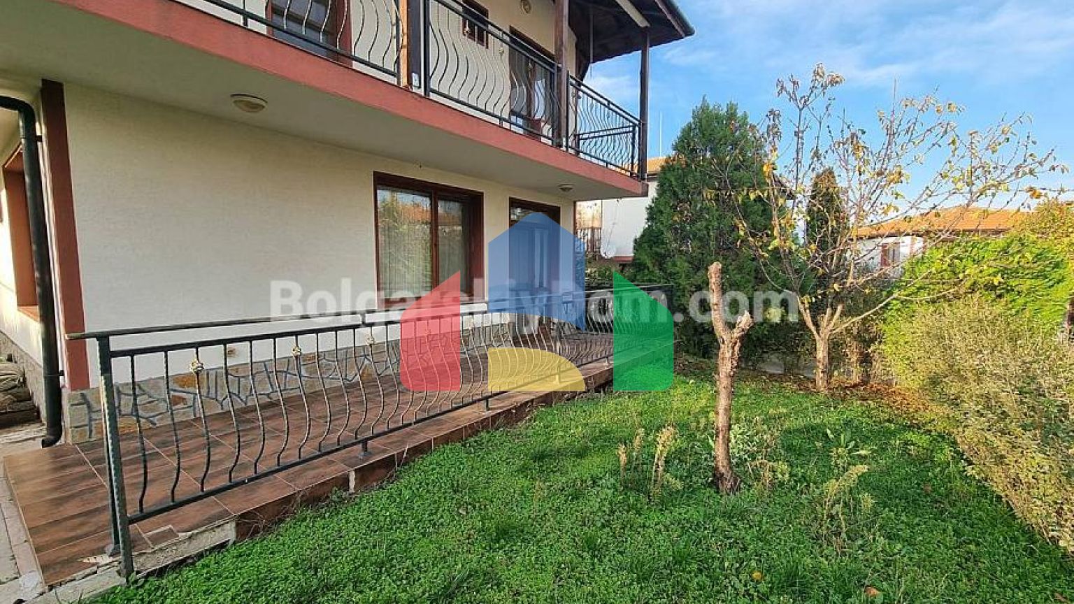 Дом в Александрово