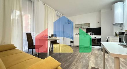 Чотирикімнатна квартира в Санні В'ю Централ