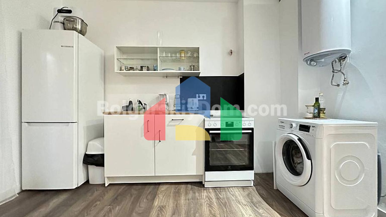 Чотирикімнатна квартира в Санні В'ю Централ