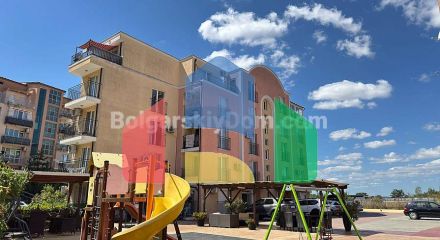 Двокімнатна квартира в Голден Дей 2