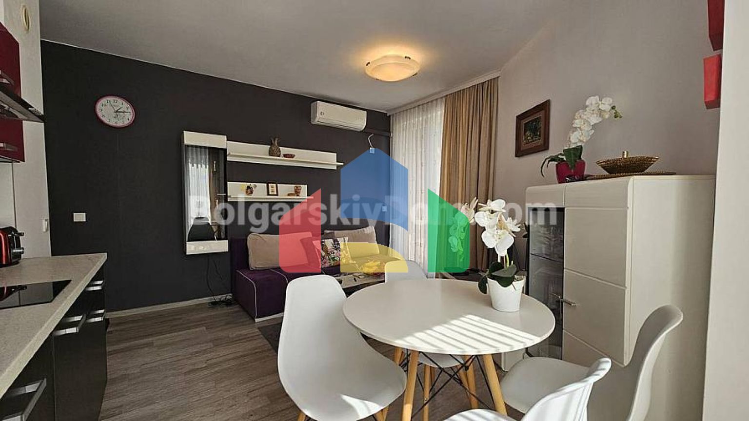 Двокімнатна квартира в Голден Дей 2