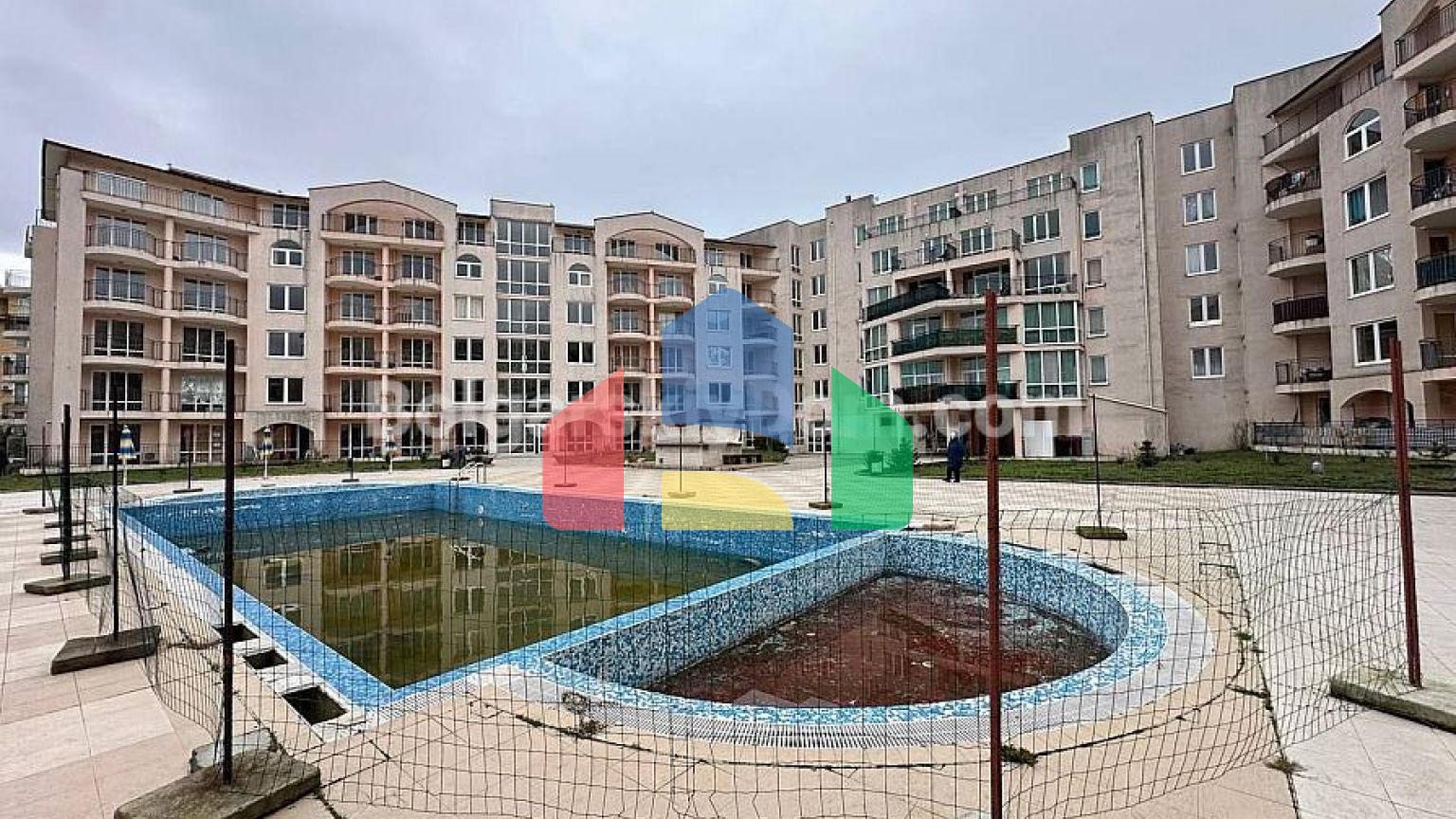 Двокімнатна квартира в Хелена Резиденс