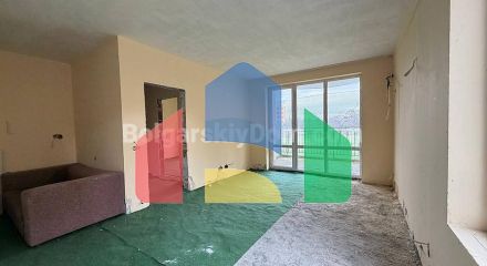 Двокімнатна квартира в Хелена Резиденс