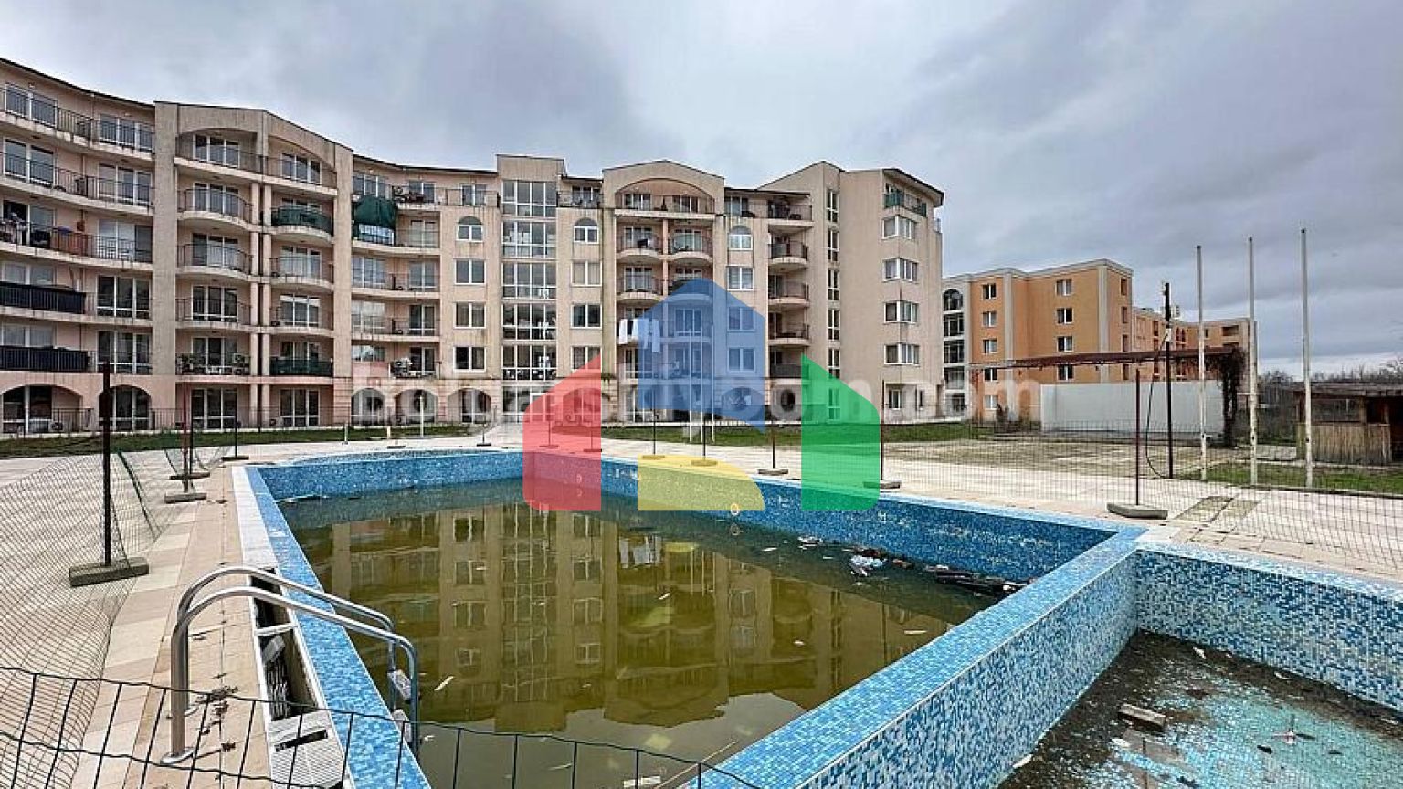 Двокімнатна квартира в Хелена Резиденс