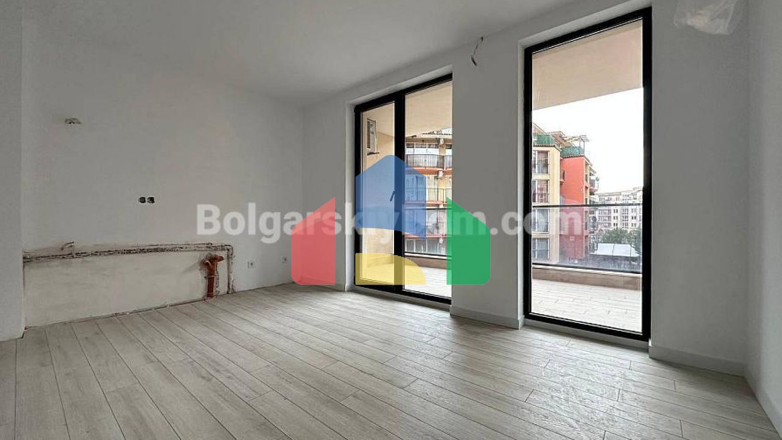 Двокімнатна квартира в Санні В'ю Централ 7