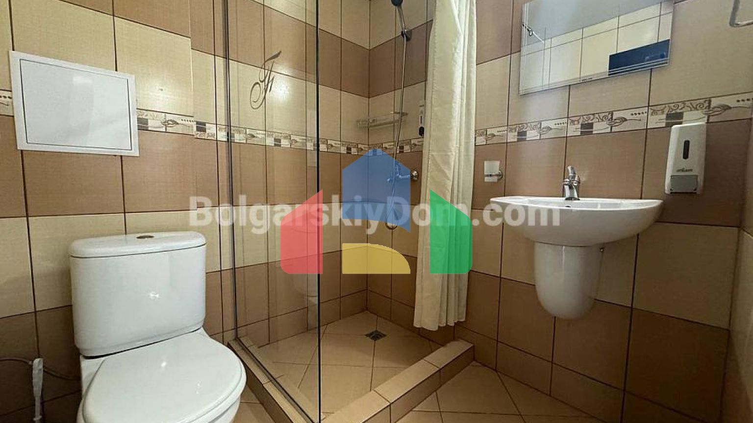 Двокімнатна квартира в Гарденія Хіллс