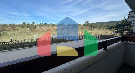 Двокімнатна квартира в Гарденія Хіллс