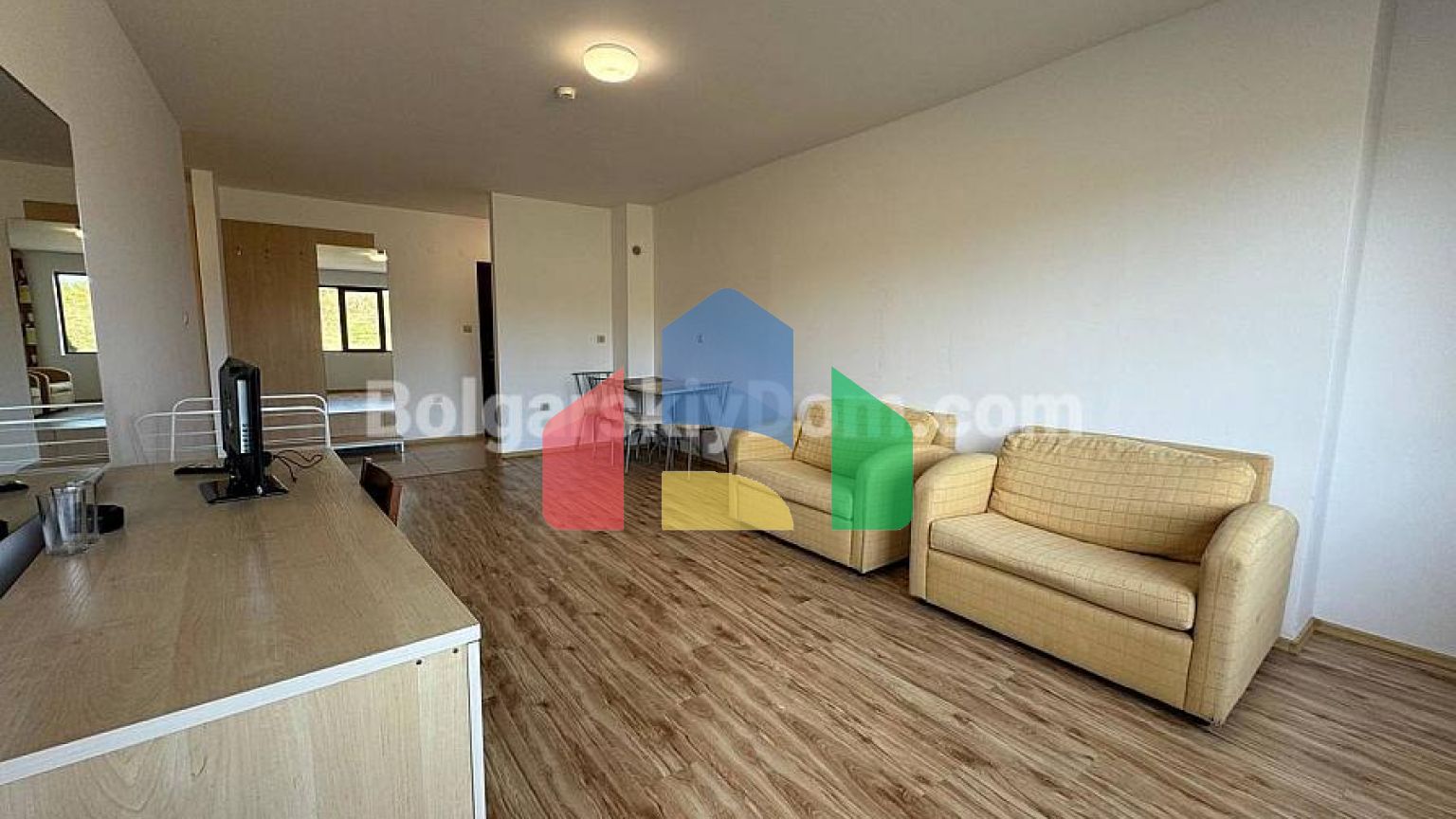 Двокімнатна квартира в Гарденія Хіллс