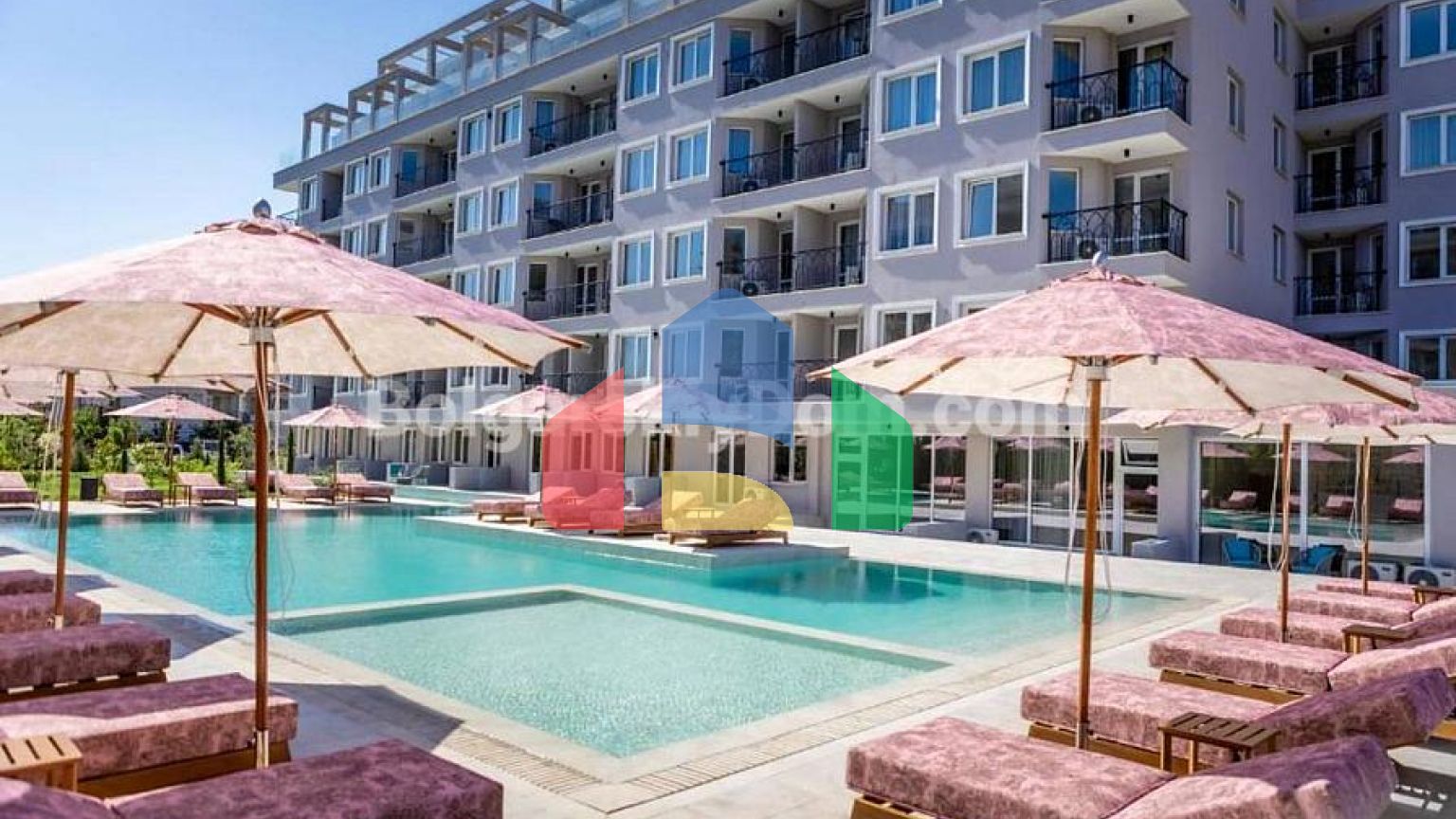 Квартира-студія в Ж'адор Сікрет Гарден