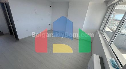 Квартира-студія в Ж'адор Сікрет Гарден