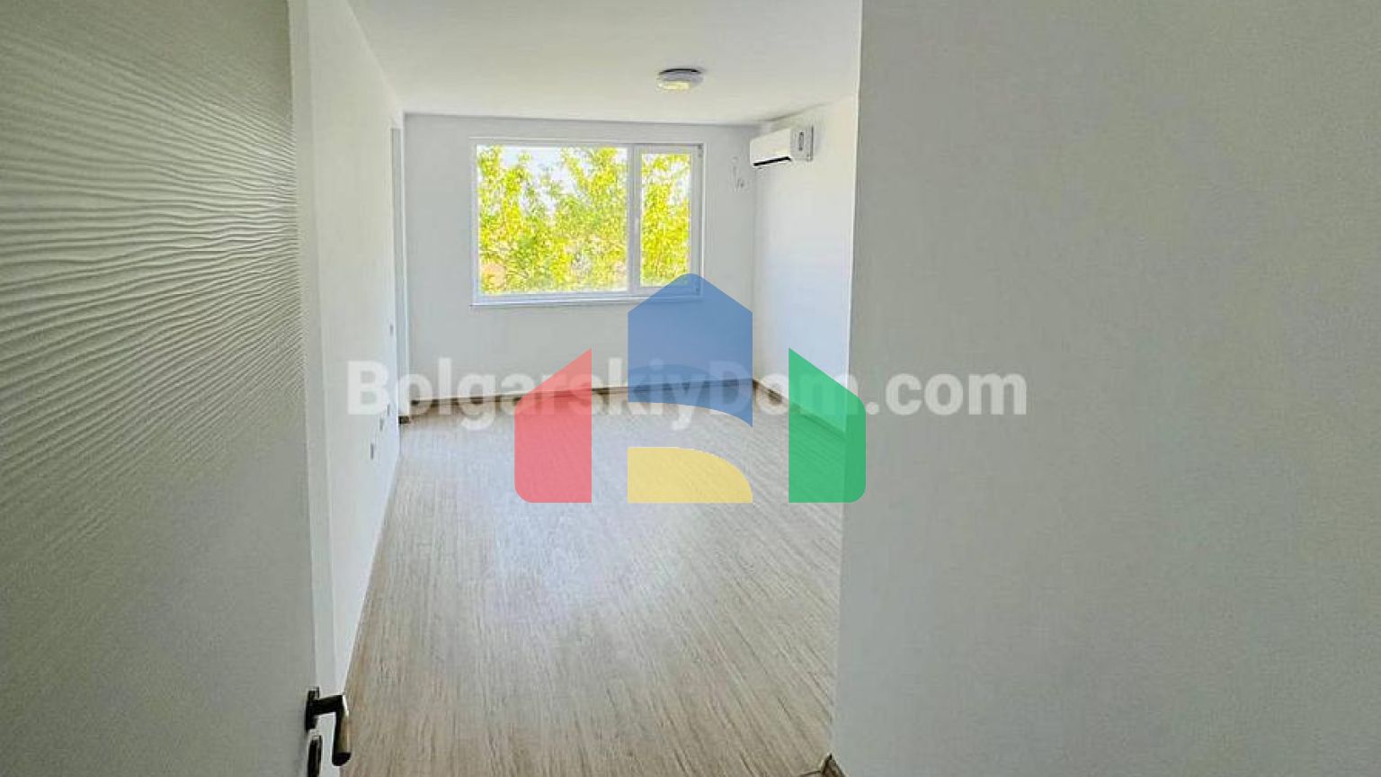 Двокімнатна квартира в Жадор Дюн