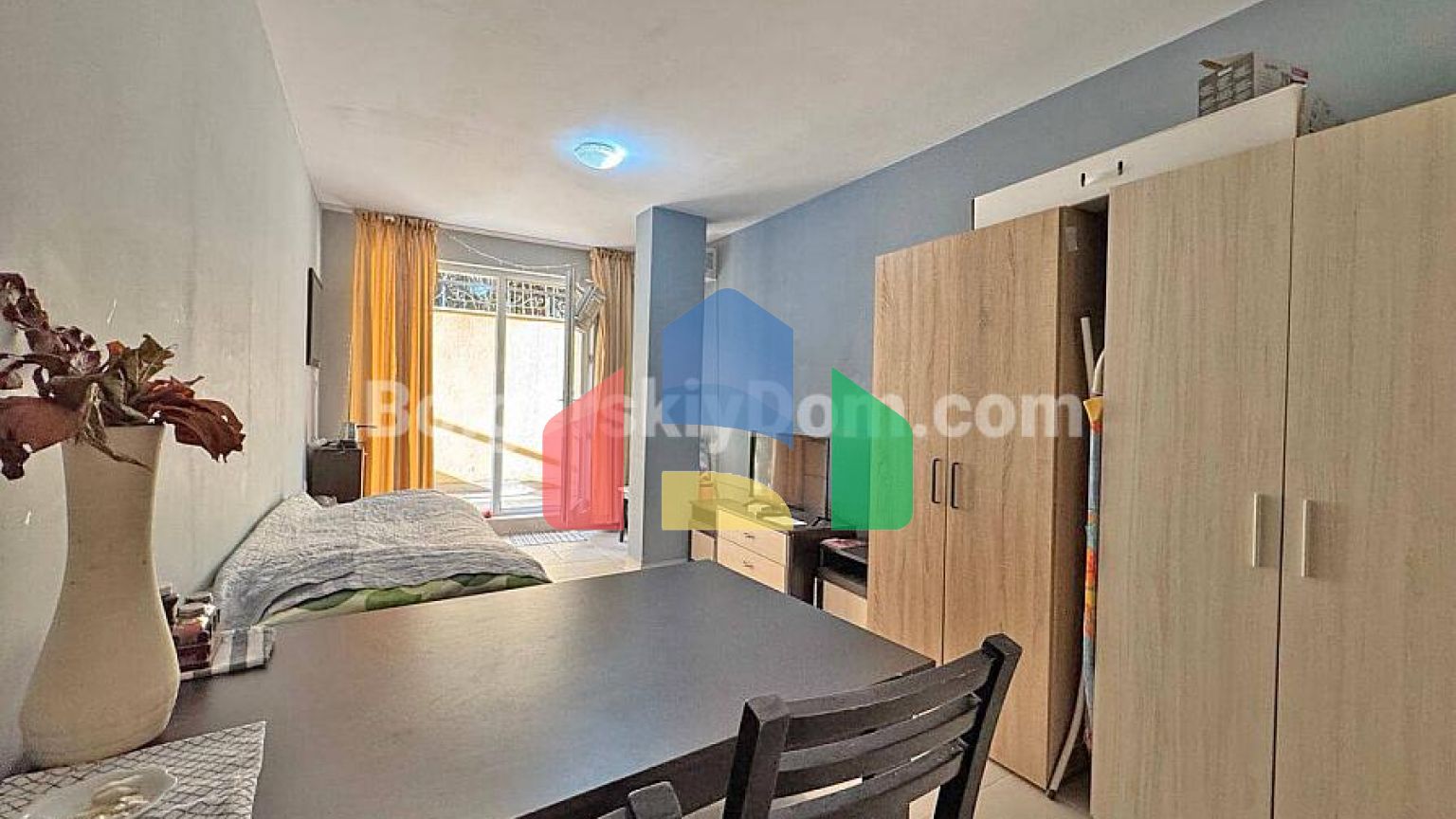 Квартира-студія в Марвел Делюкс